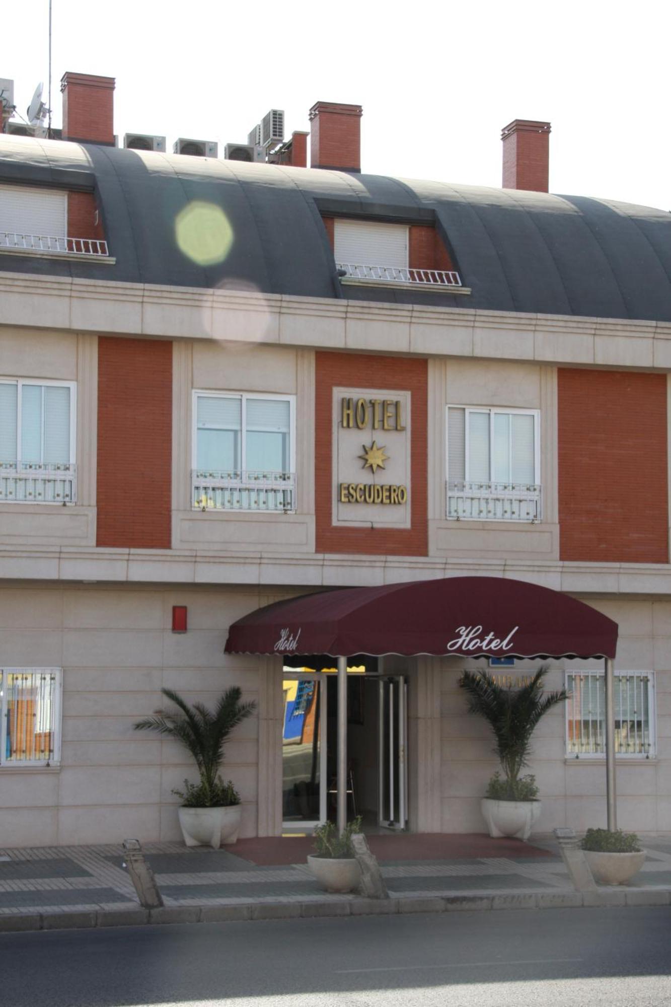 Hotel Escudero Ciudad Real Ngoại thất bức ảnh