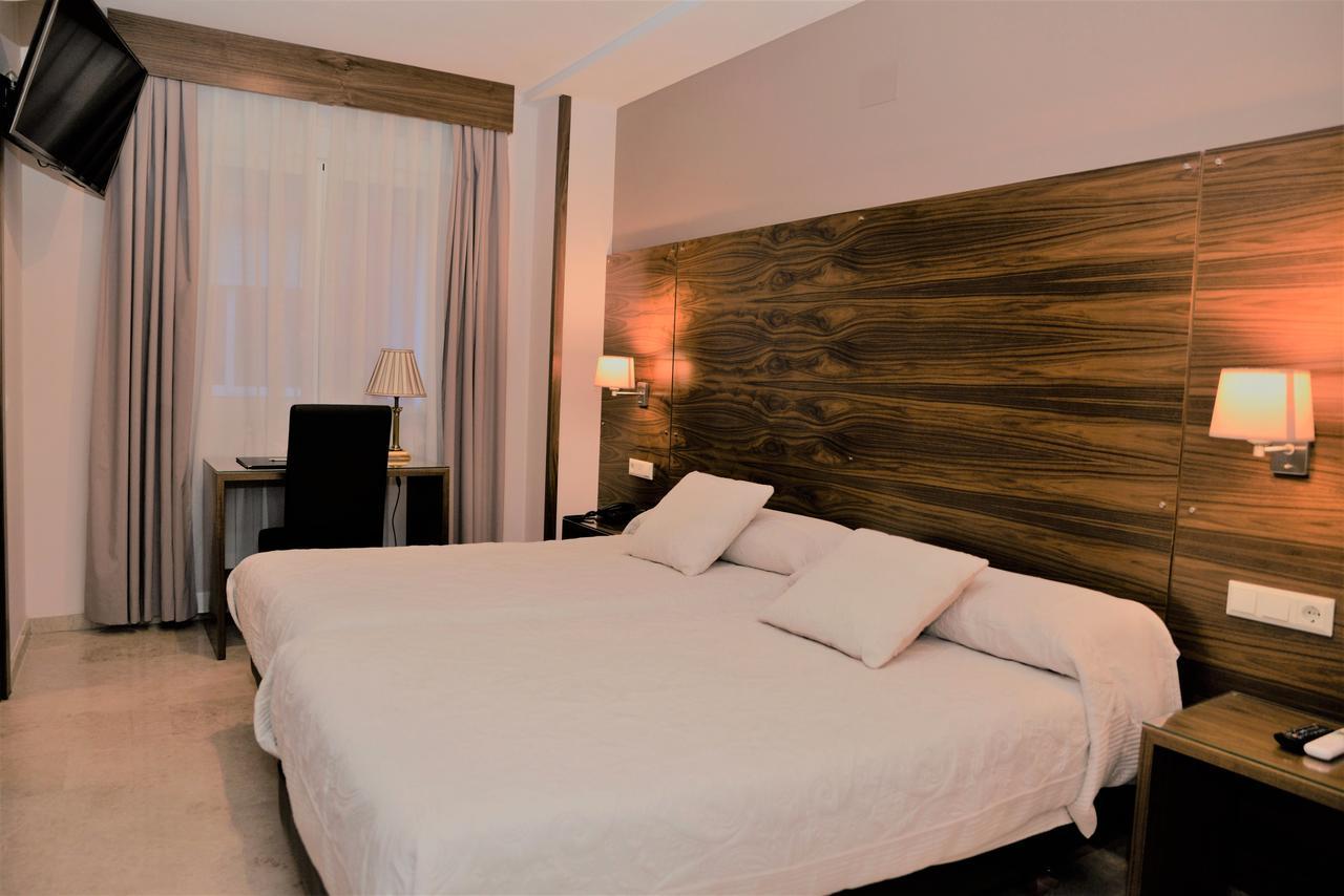 Hotel Escudero Ciudad Real Ngoại thất bức ảnh