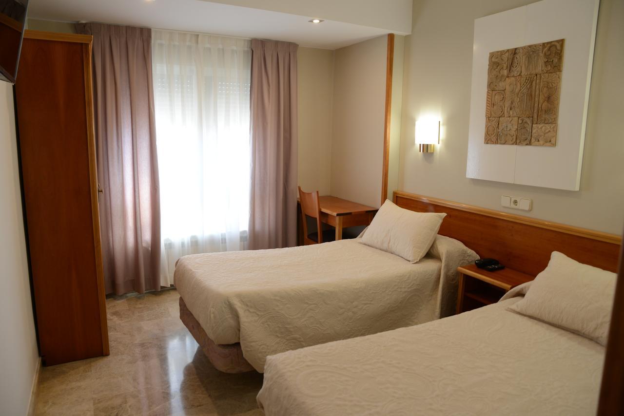 Hotel Escudero Ciudad Real Ngoại thất bức ảnh