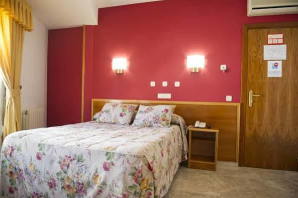 Hotel Escudero Ciudad Real Ngoại thất bức ảnh